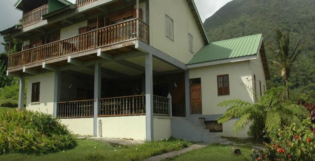 Roxys Mountain Lodge Laudat Luaran gambar